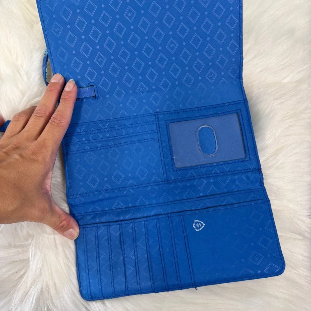 Vera Bradley - Turtle Print‎ Quilted Crossbody Wallet Purse